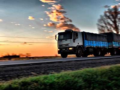 Más de $ 65 por kilómetro